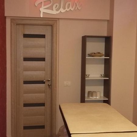 West Plaza Hotel Bukurešť Exteriér fotografie