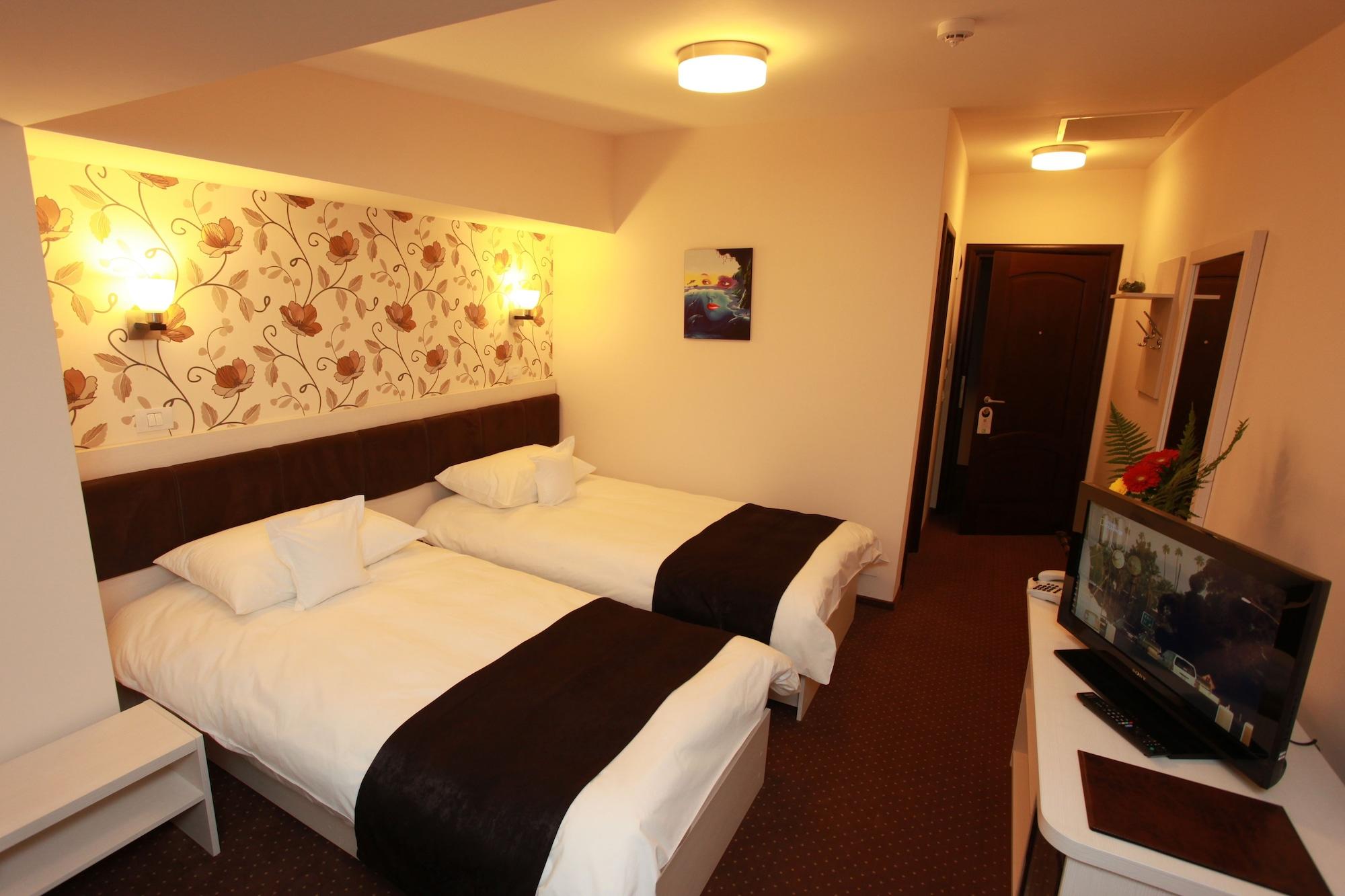 West Plaza Hotel Bukurešť Exteriér fotografie