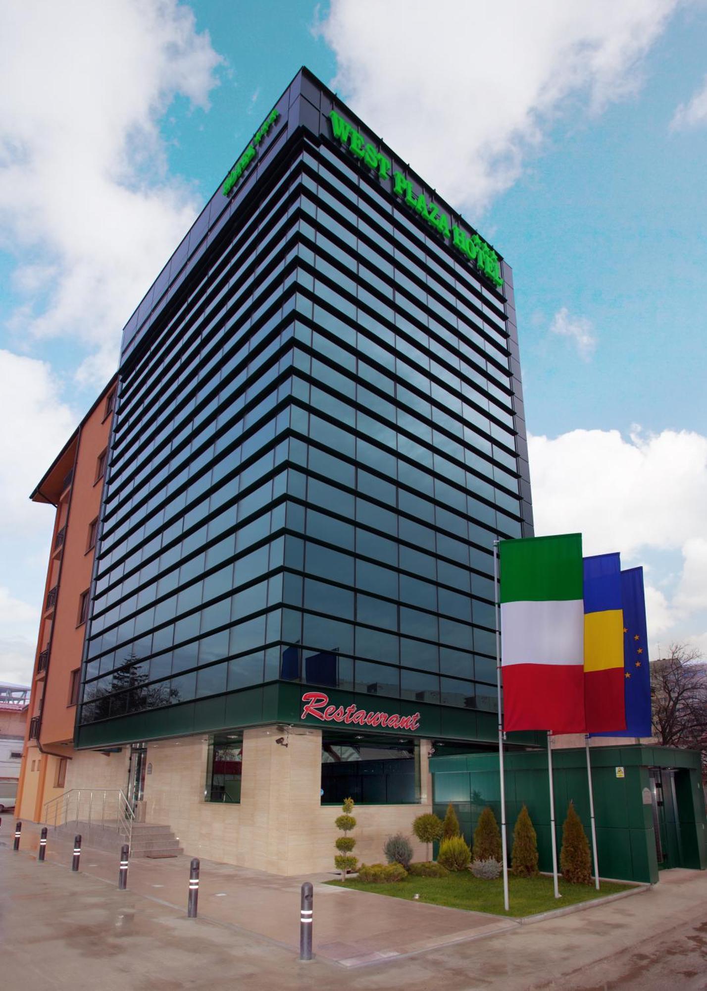 West Plaza Hotel Bukurešť Exteriér fotografie